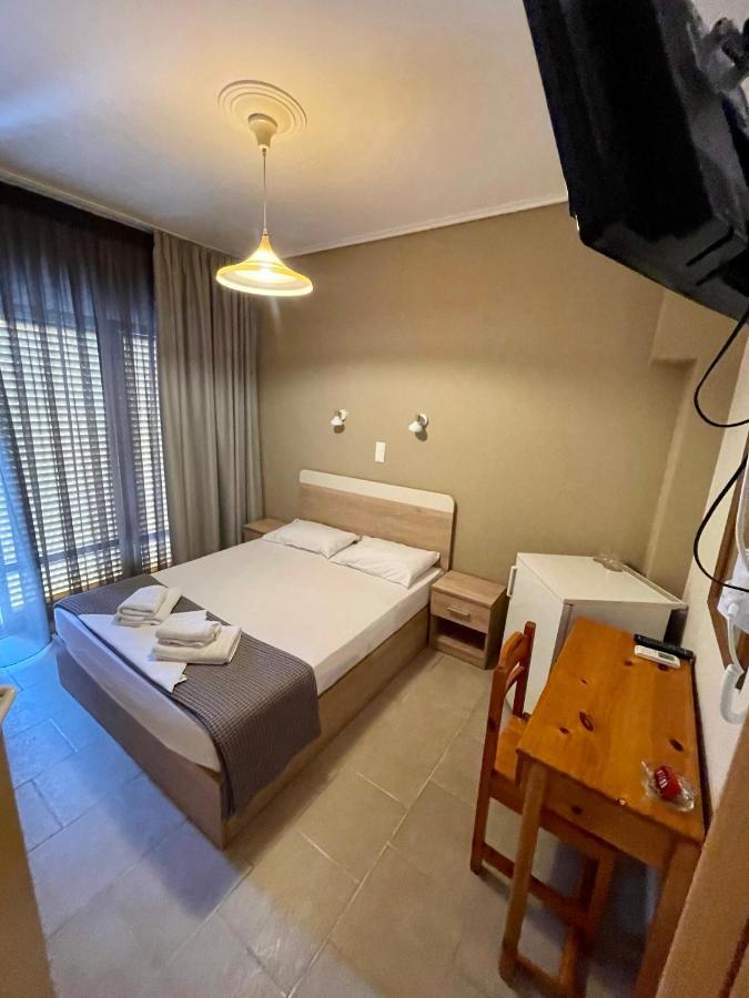 Afrodite Beach Neoi Poroi Exterior foto