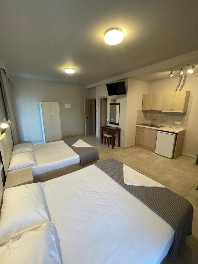 Afrodite Beach Neoi Poroi Exterior foto